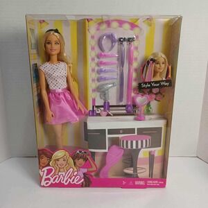 Barbie Doll and Accessories Playset Style Your Way Blonde Hair‎ NEW